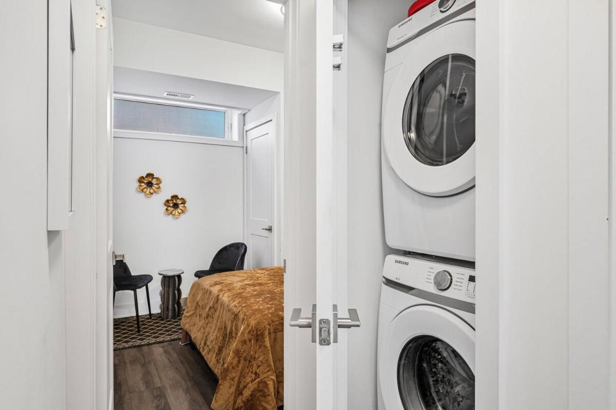Cozy 2br Family Friendly Retreat With Parking And Just 6 Minutes Away From Niagara Falls