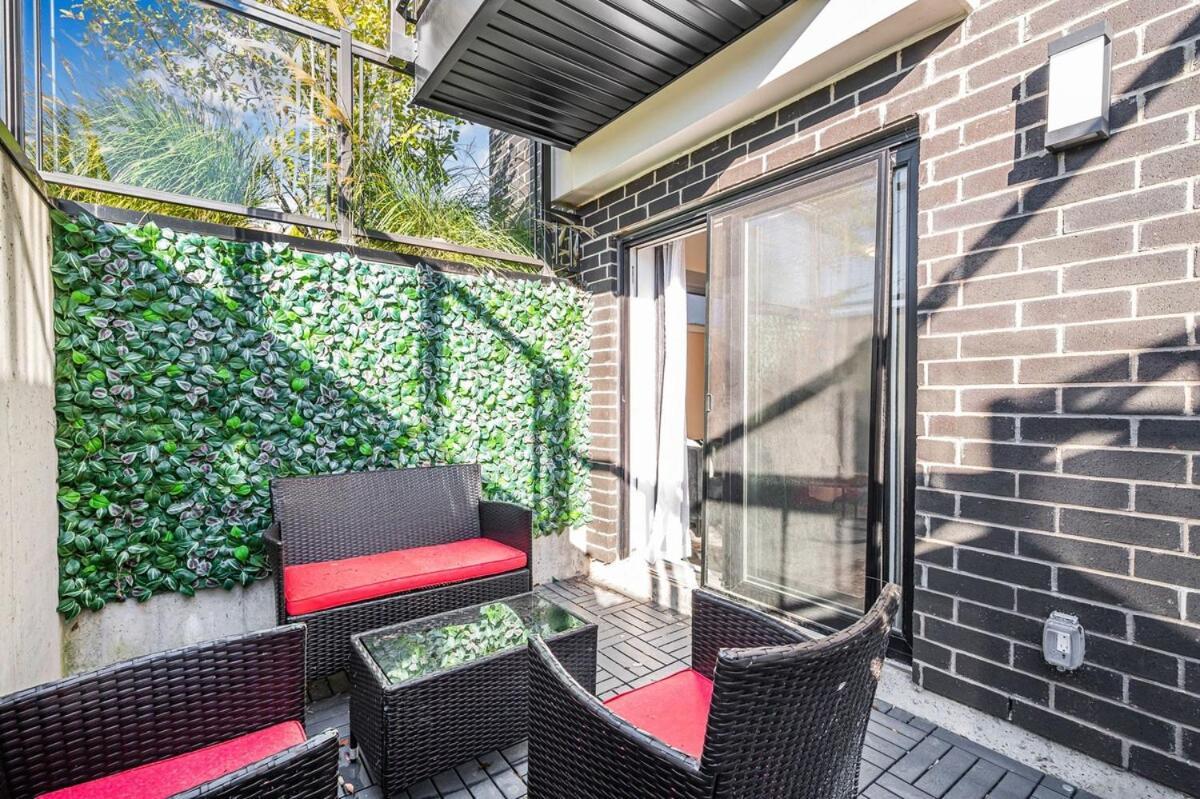 Cozy 2br Family Friendly Retreat With Parking And Just 6 Minutes Away From * Niagara Falls