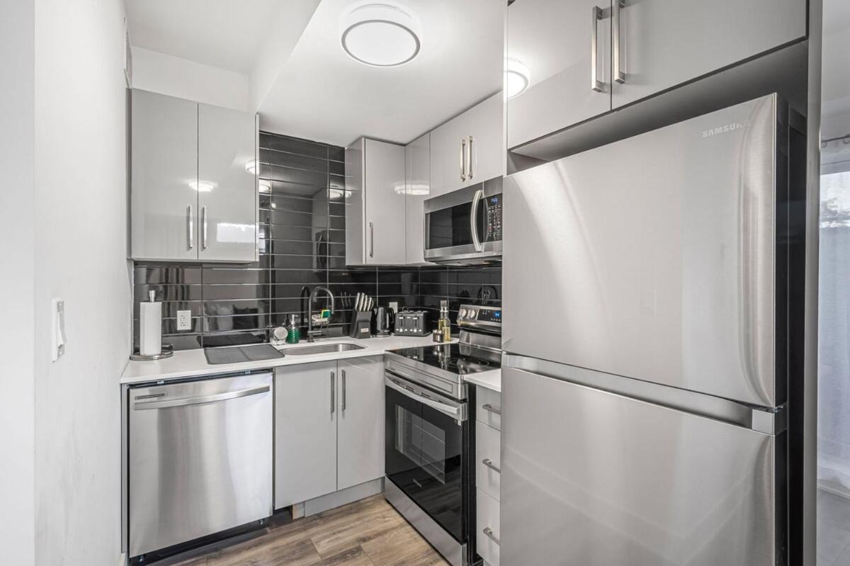 Apartment Cozy 2br Family Friendly Retreat With Parking And Just 6 Minutes Away From Niagara Falls
